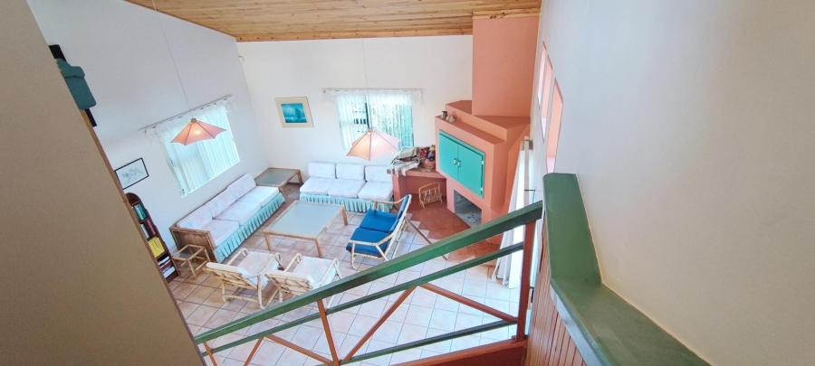 4 Bedroom Property for Sale in Franskraal Western Cape